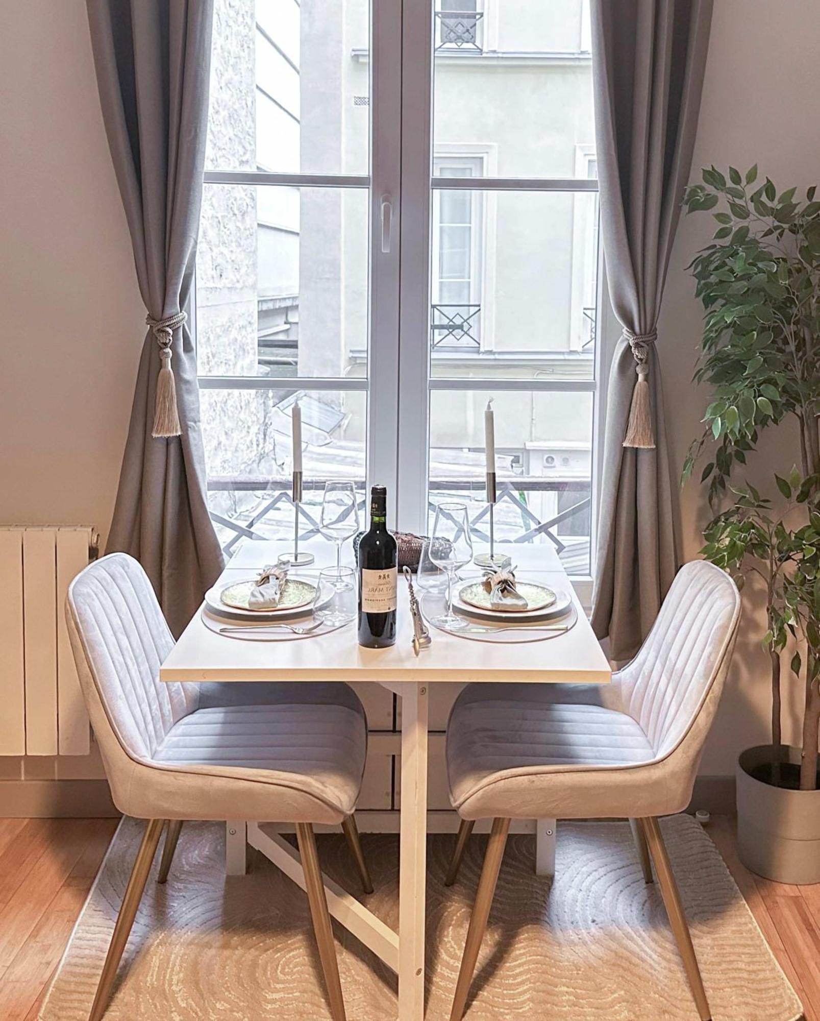 Appartement Renovated Champs-Elysees Retreat à Paris Extérieur photo